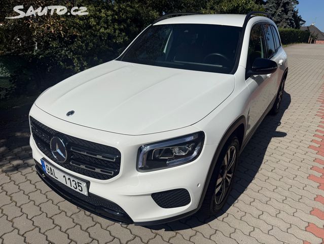 Mercedes GLB
